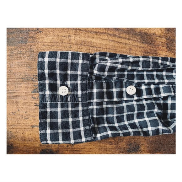 Madewell Button Up - Picture 4 of 4